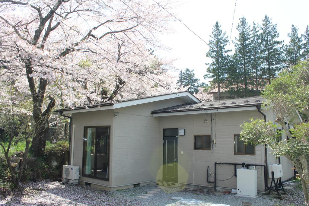 Hotel Nishimiyasou Fujikawaguchiko Exterior foto
