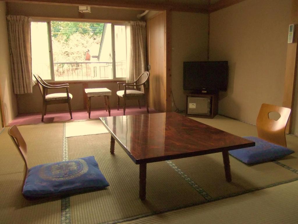 Hotel Nishimiyasou Fujikawaguchiko Exterior foto