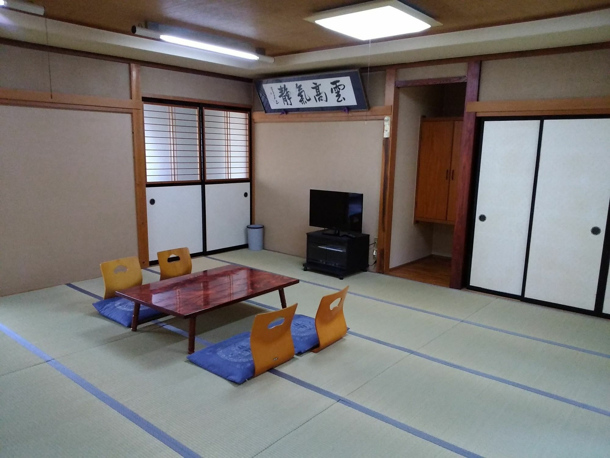 Hotel Nishimiyasou Fujikawaguchiko Exterior foto