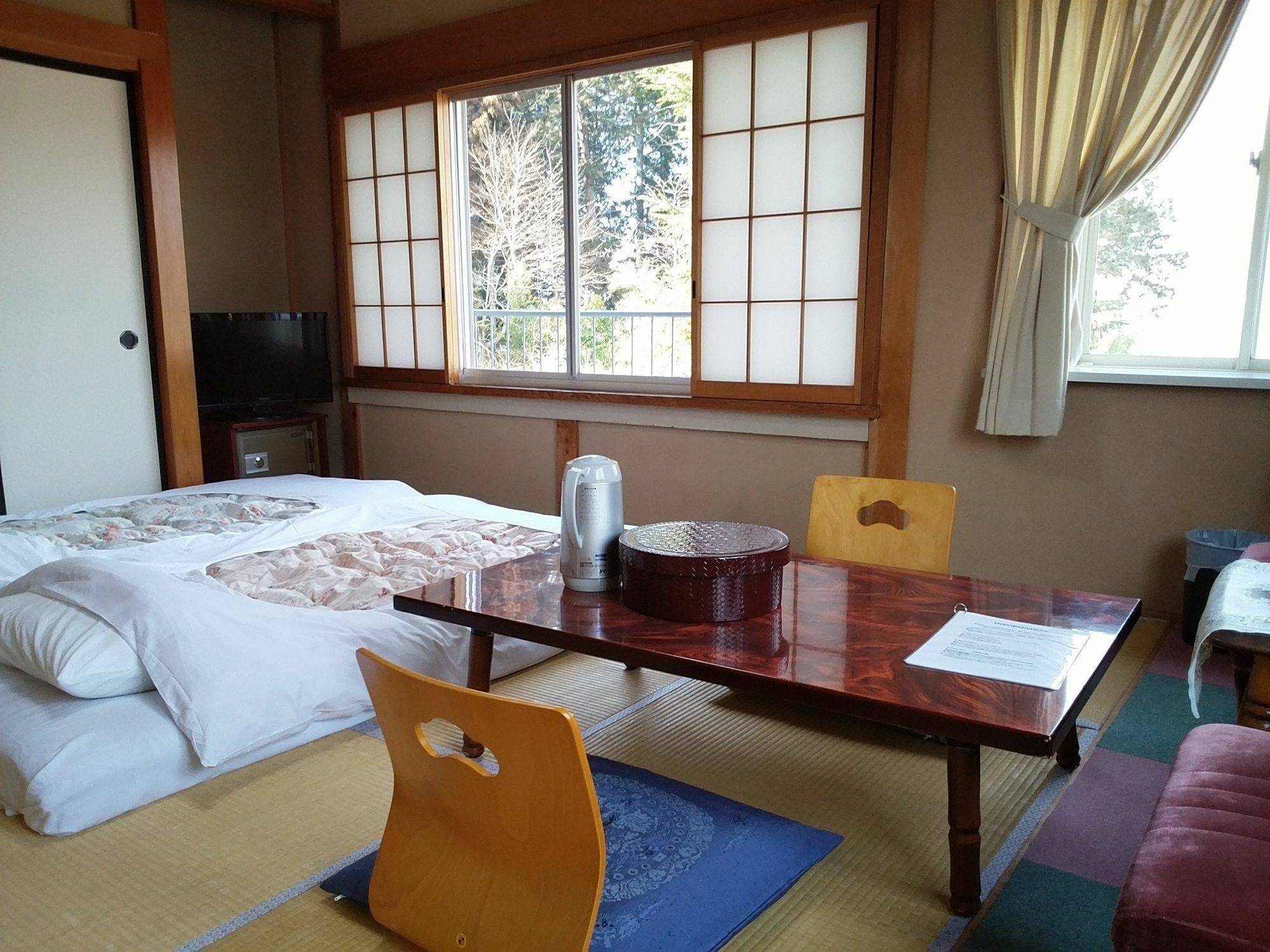 Hotel Nishimiyasou Fujikawaguchiko Exterior foto
